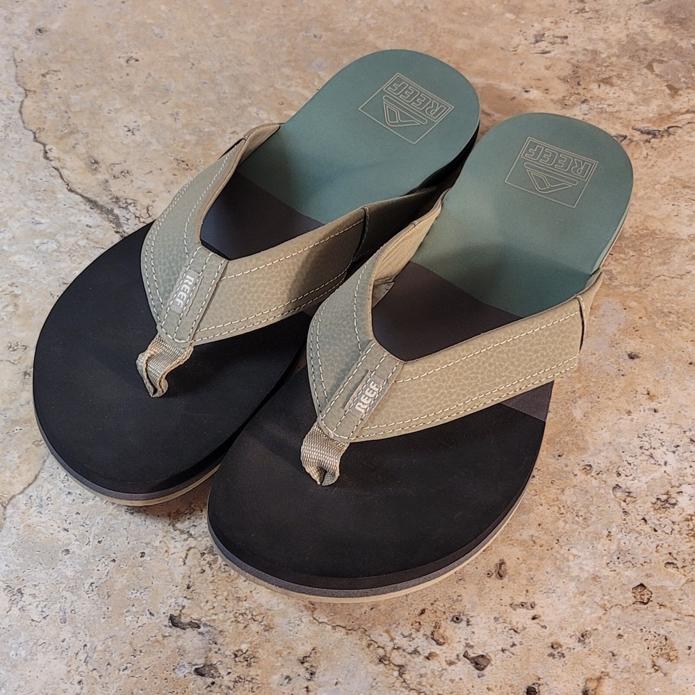 Reef Women's Cushion Flip Flop Sandals in Olive/Black